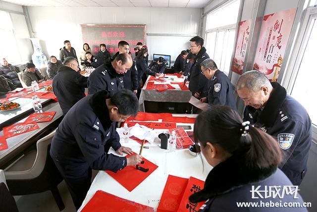 唐山市公安局组织开展"公安文化 走基层 上一线"活动